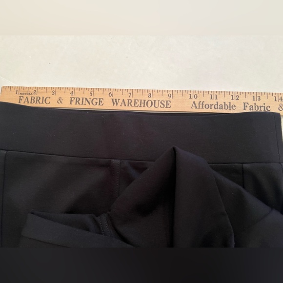 LOFT SIGNATURE SOFTBLEND LEGGINGS. BLACK, HIGH WAISTED, WIDE WAISTBAND. 
P SMALL - Picture 8 of 12